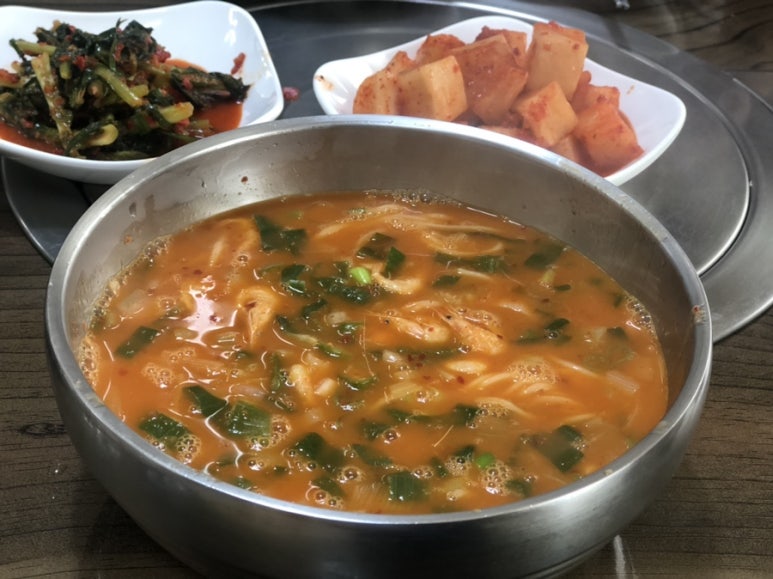 사계절식당 이미지
