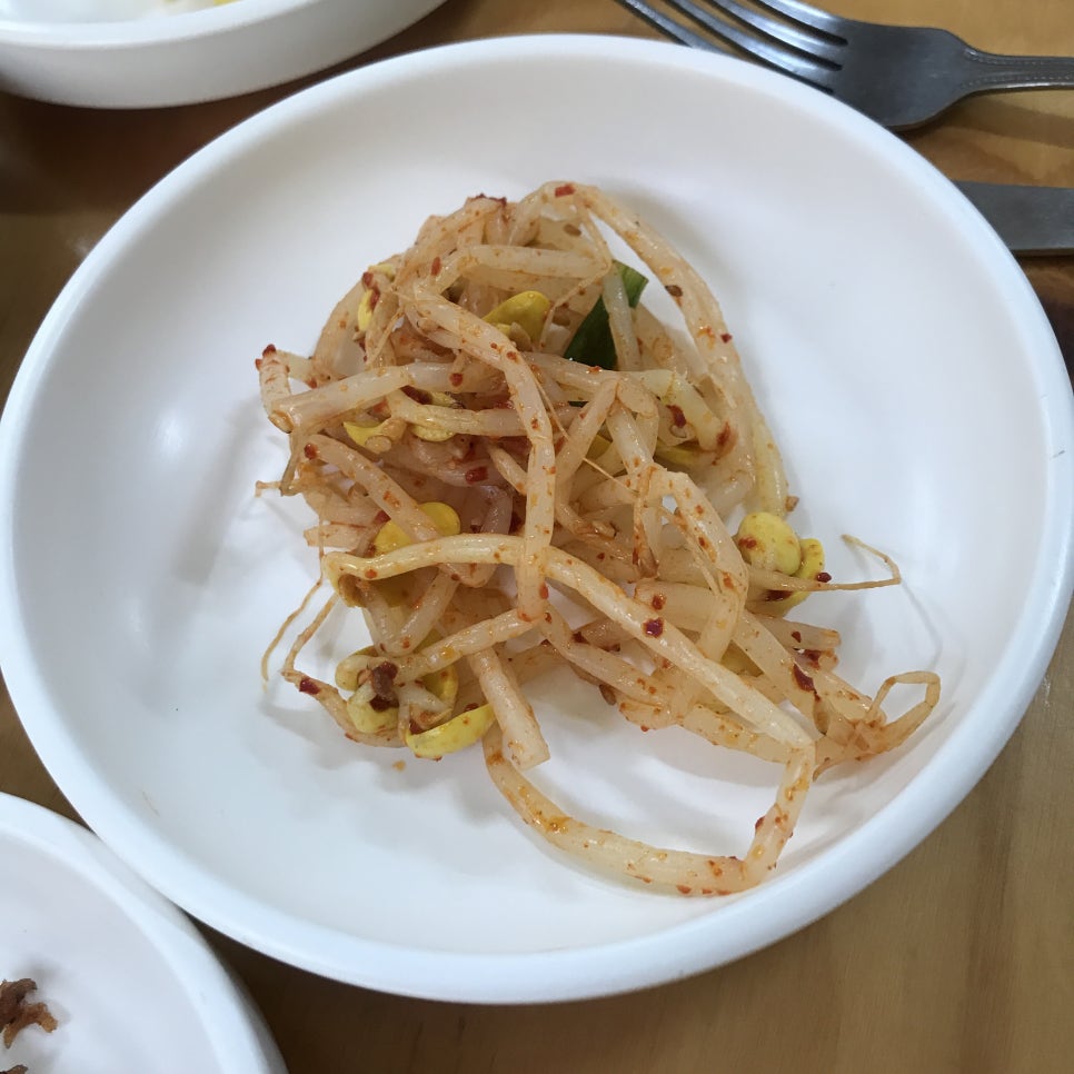 둘둘김밥보글보글찌개 이미지