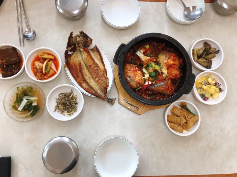 범이네 식당 이미지