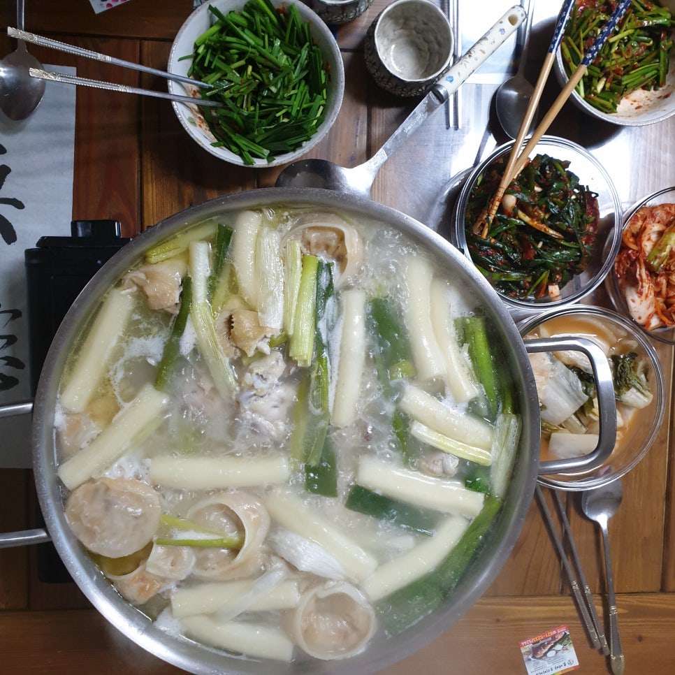 명동능이백숙 이미지