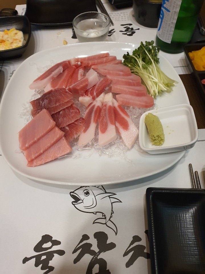 율참치 이미지