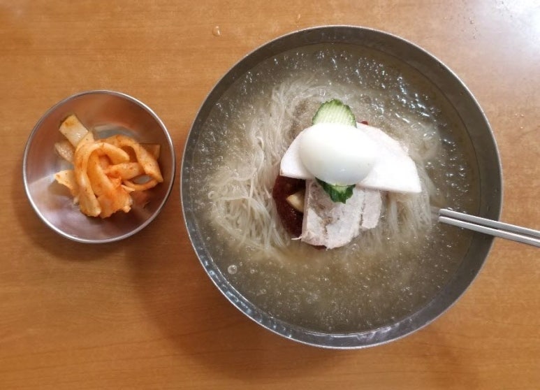 황씨네밀면 이미지