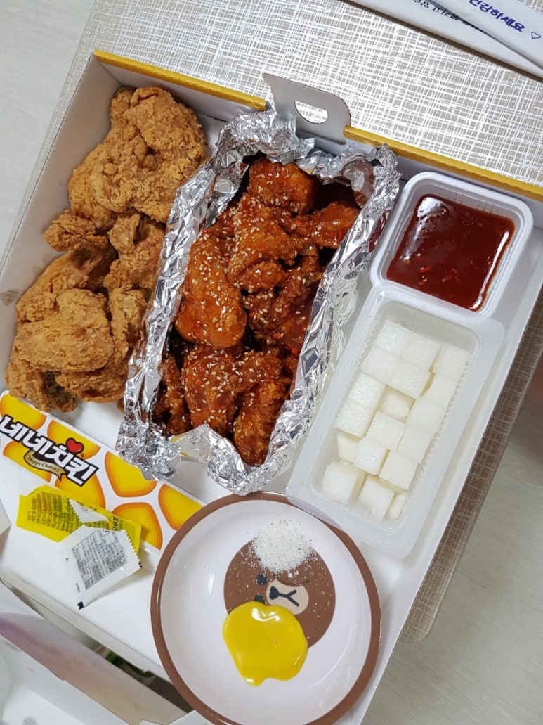 네네치킨 아미점 이미지