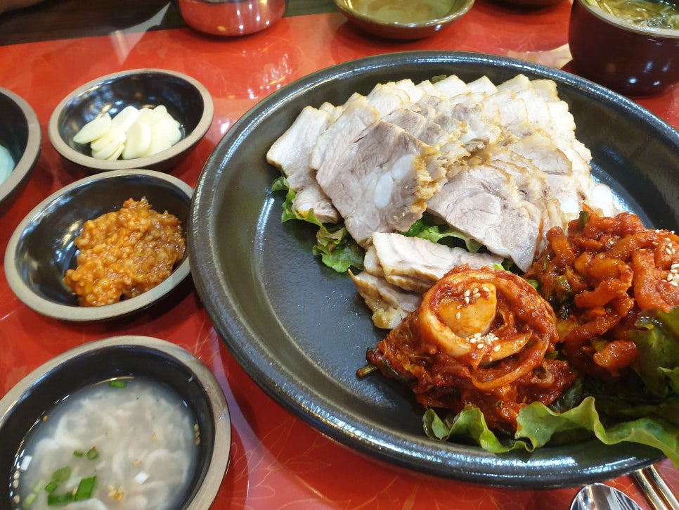 항아리보쌈 이미지