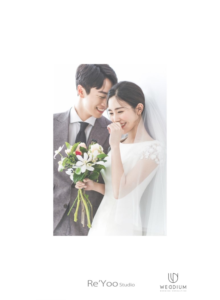 리유블랙 이미지