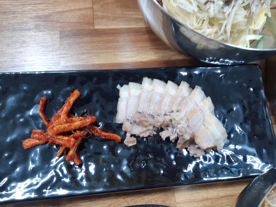 부산밀면 이미지