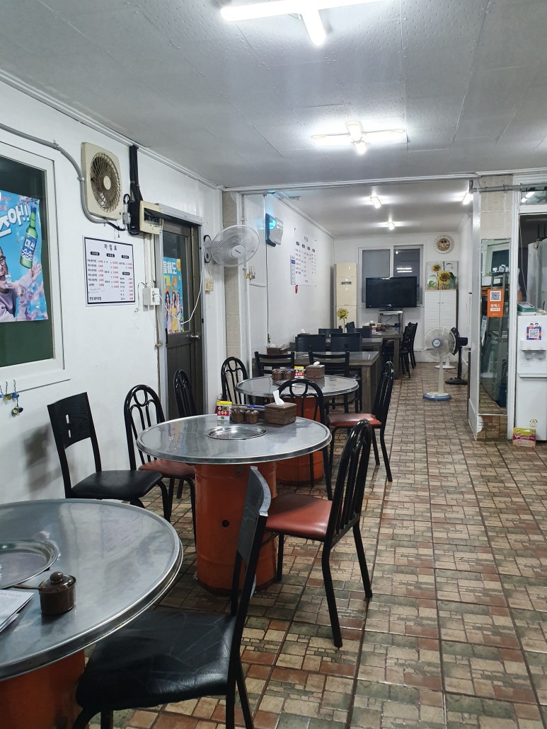 시골집 돼지국밥 이미지