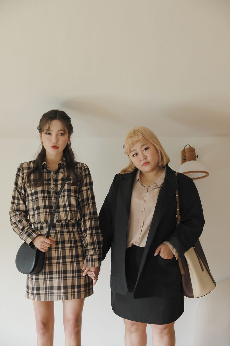 로미스토리엔터식스 이미지