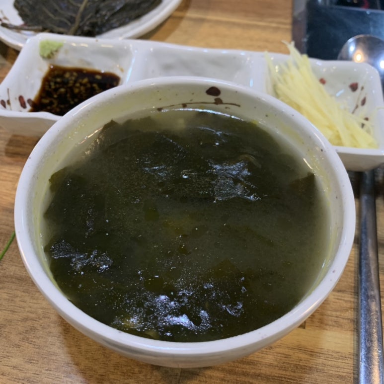 돌곶이민물장어 이미지