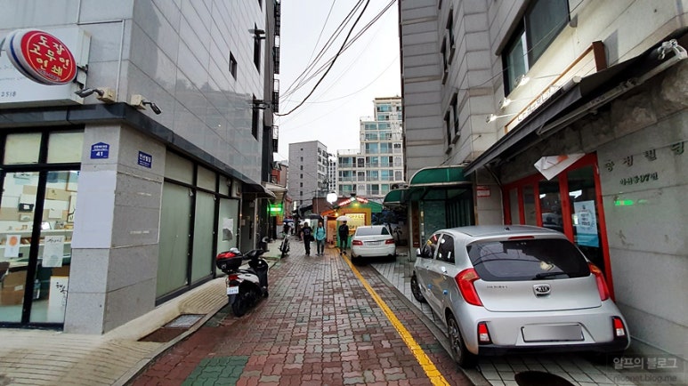 휴브리스바버샵 이미지