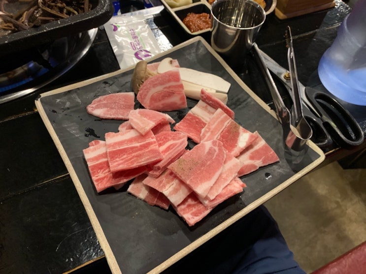 쏭스생삼겹살 이미지