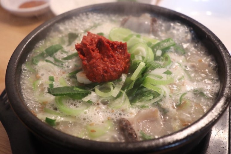 꿀꿀 진순대국 이미지