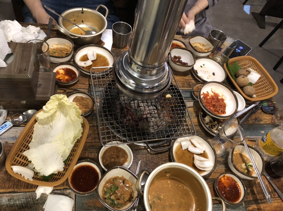 청춘 숯불꼼장어 이미지