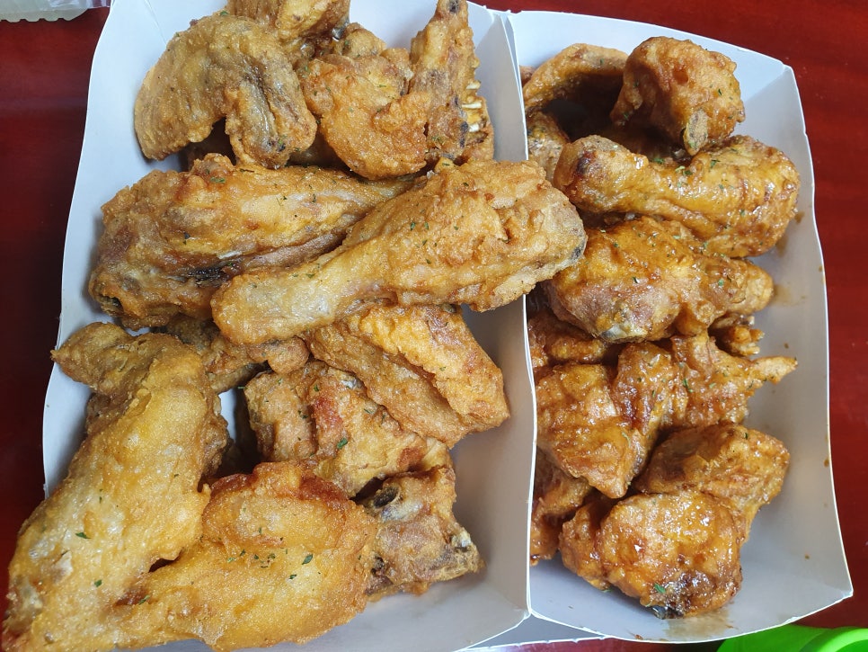 경아두마리치킨 이미지