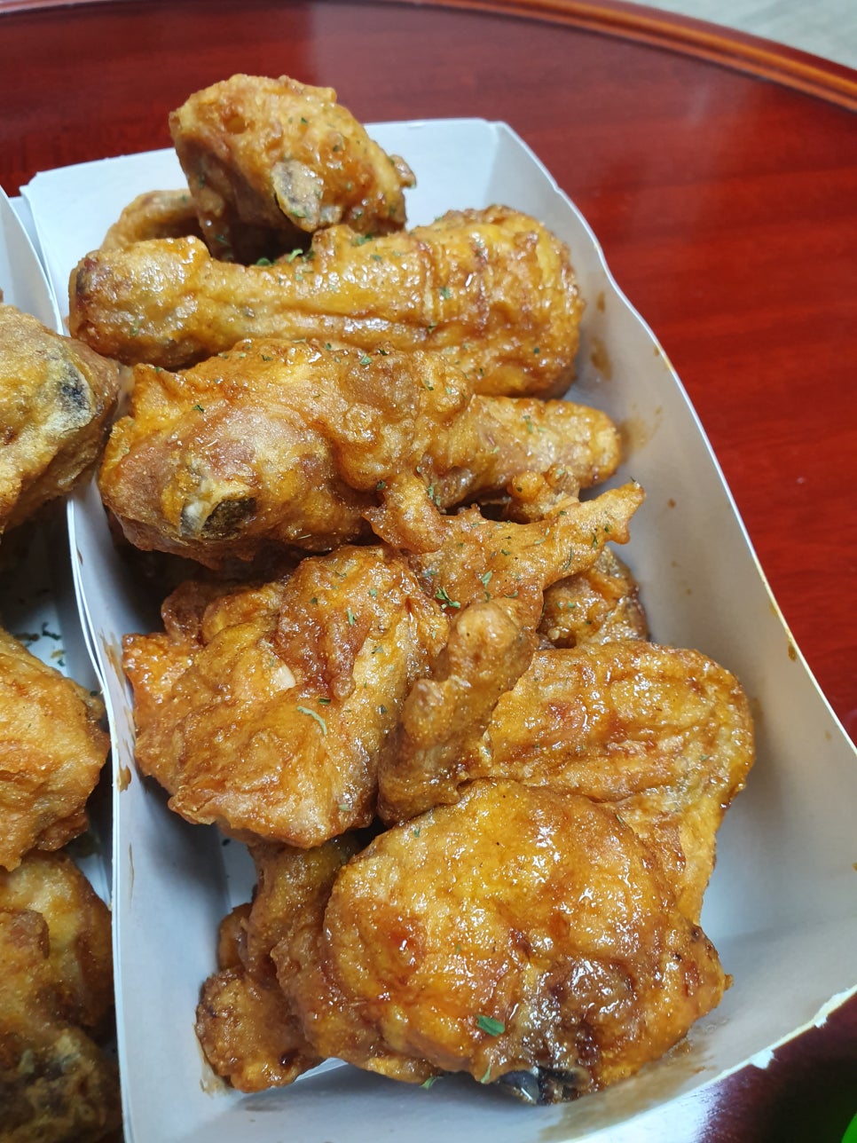 경아두마리치킨 이미지
