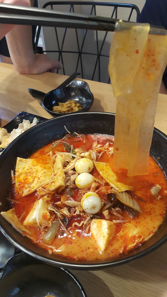 빨강홍 이미지