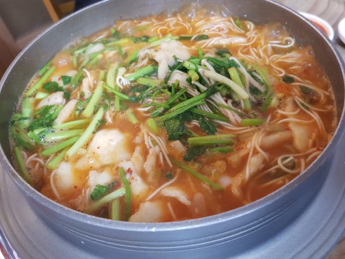상마리어탕국수 이미지