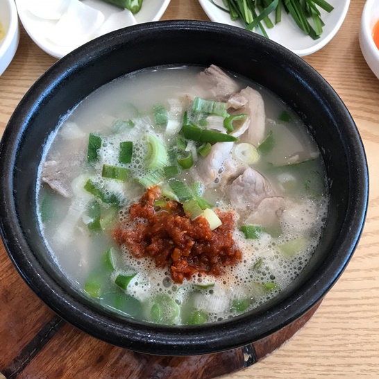 갈맷길 돼지국밥 이미지
