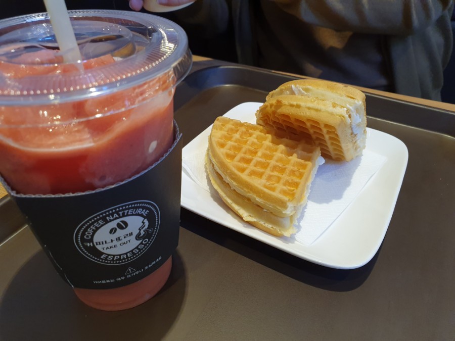 커피나뜨레 이미지