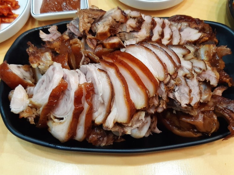 고수족발 이미지