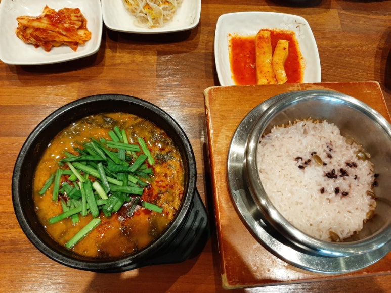 국민추어탕 이미지
