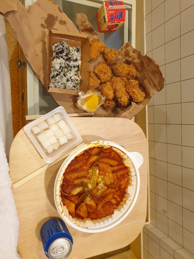 치킨을사랑한떡볶이 이미지