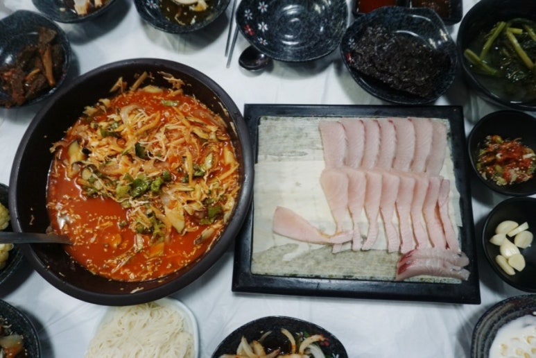 선어삼합회장님 이미지