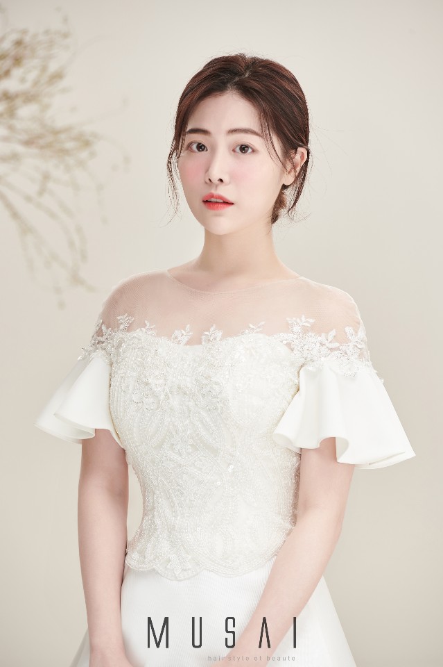 뮤 메이크업 이미지