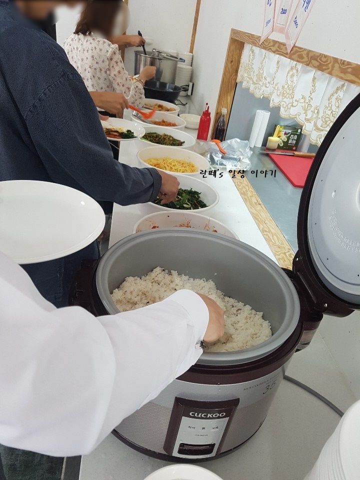 덕이네한식뷔페 이미지
