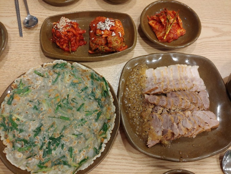 그집보쌈칼국수 이미지