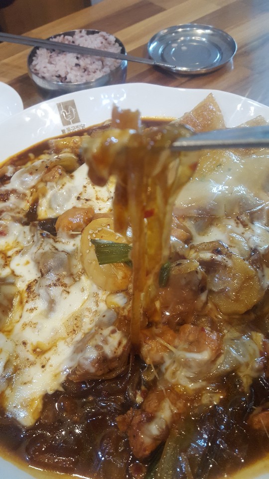 동궁찜닭 이미지