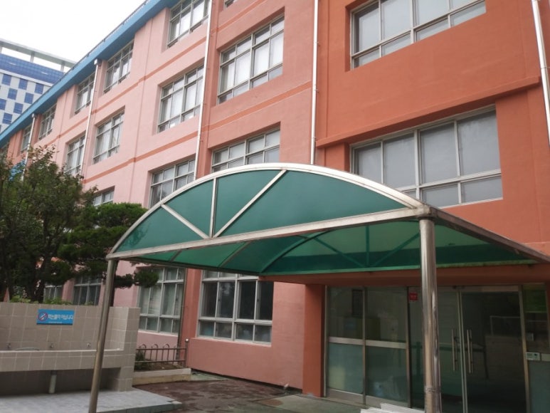 모라초등학교 이미지