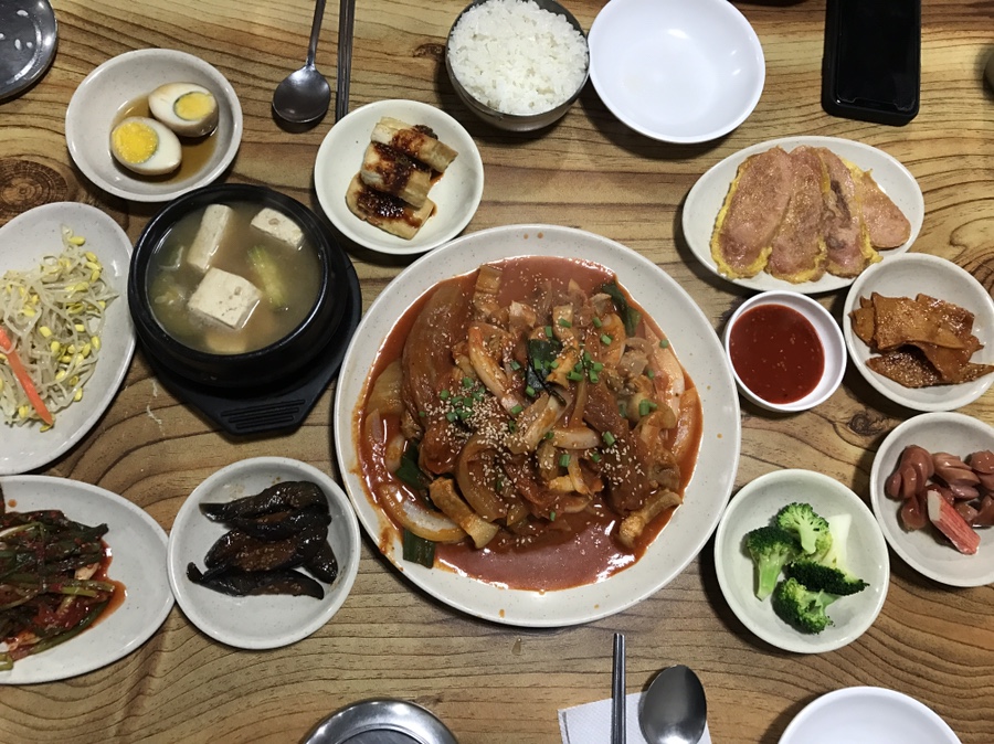 돌판구이삼겹살 이미지