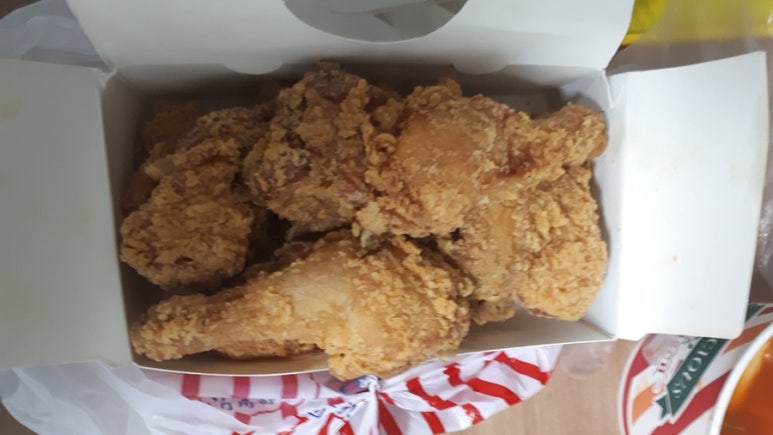 수앤치킨 이미지