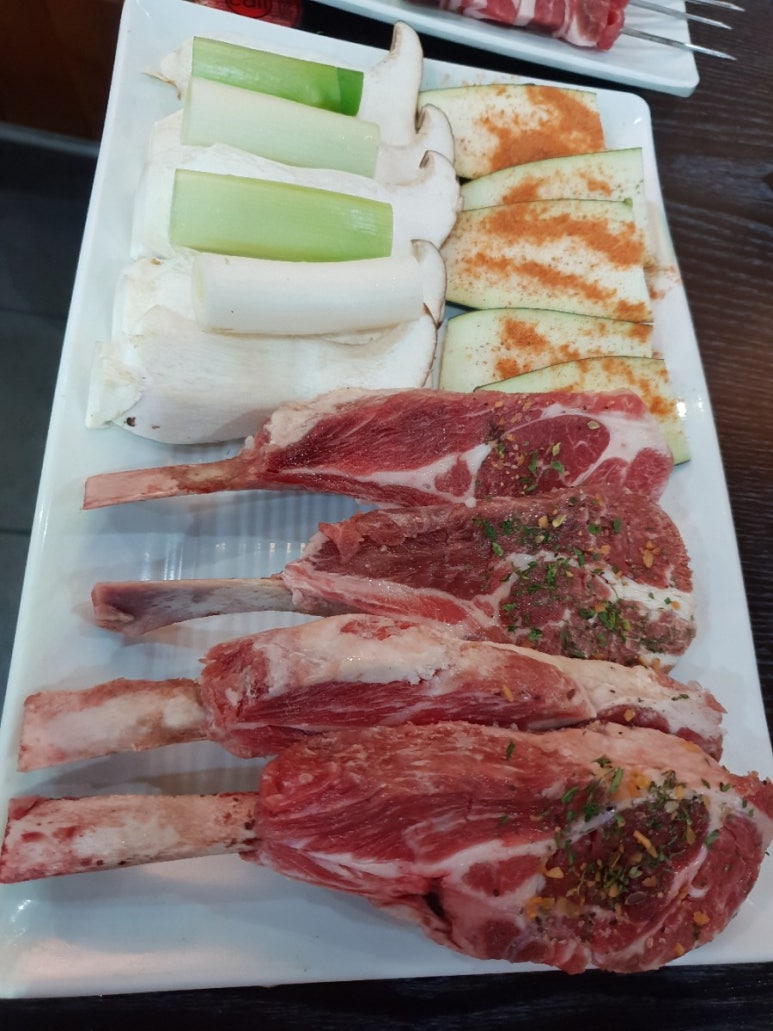 초이양꼬치쌀국수 이미지
