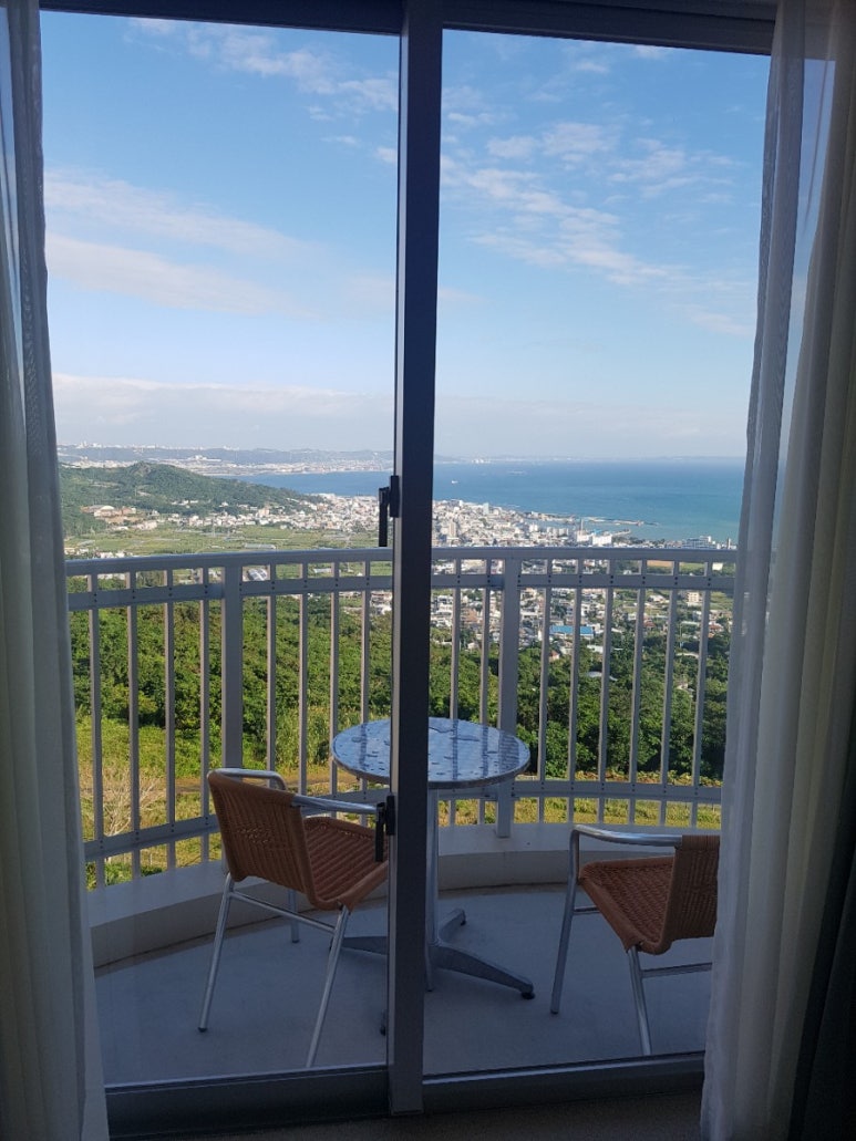 [오키나와 뚜벅이여행]유인치호텔 난조 /오키나와남부여행 호텔추천/경치가 다한곳!! : 네이버 블로그