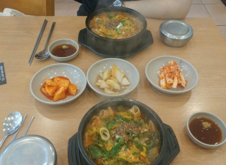 뚝배기양평해장국 이미지