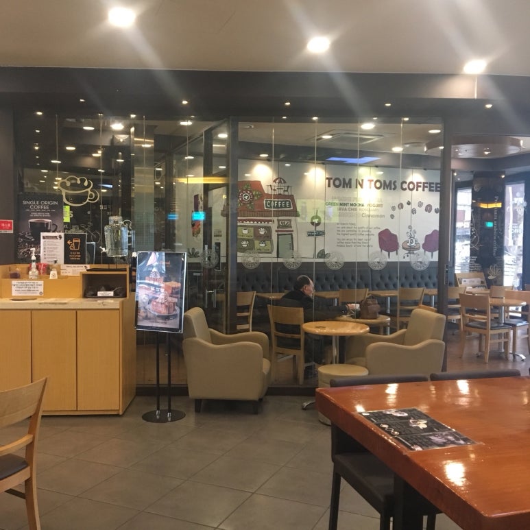 탐앤탐스영등포시장역점 이미지
