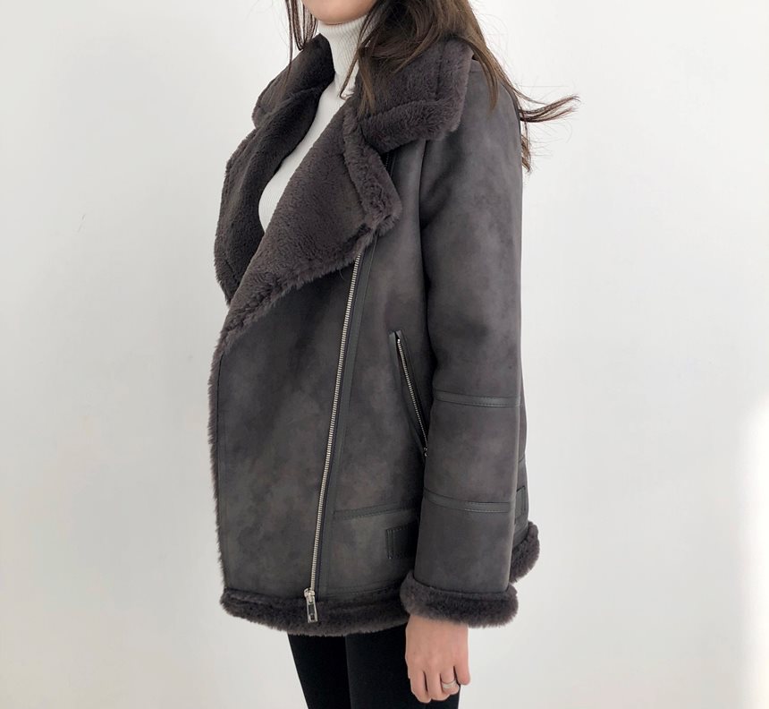 세미블랙 이미지