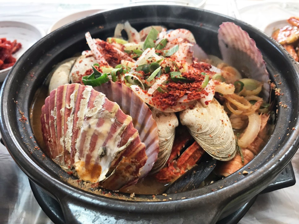 엄마손뚝배기 이미지