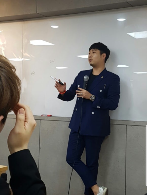 모이다컴퍼니 이미지