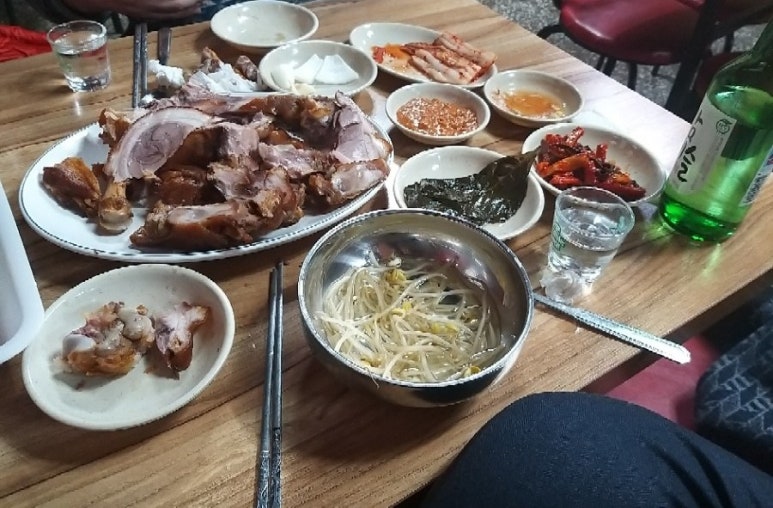 원미왕족발 이미지