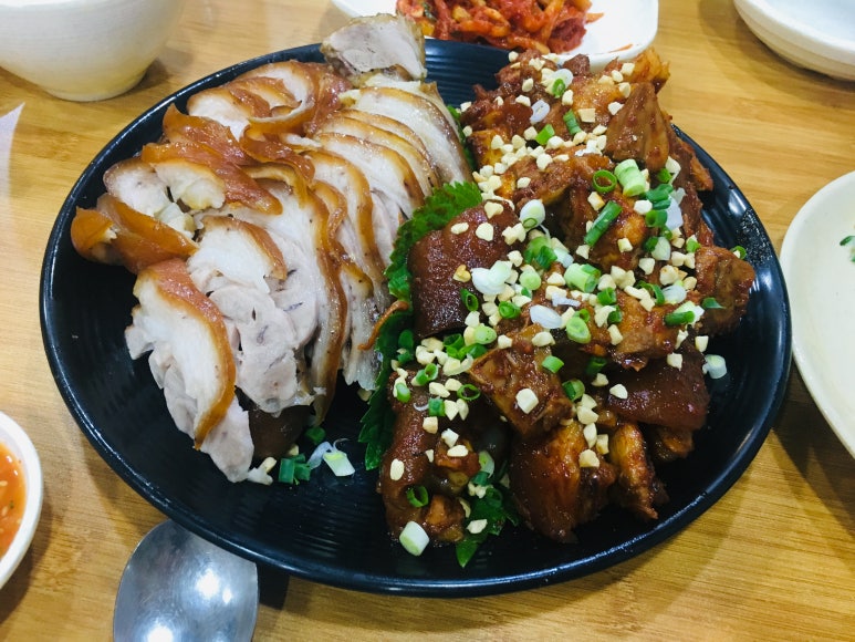 박가네왕족발 이미지