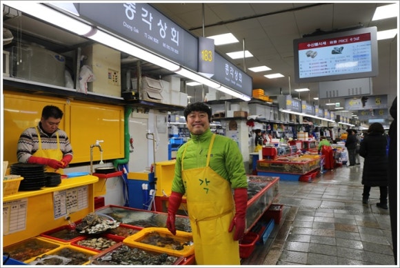 자갈치총각 이미지