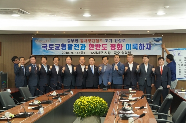 동서해양 이미지