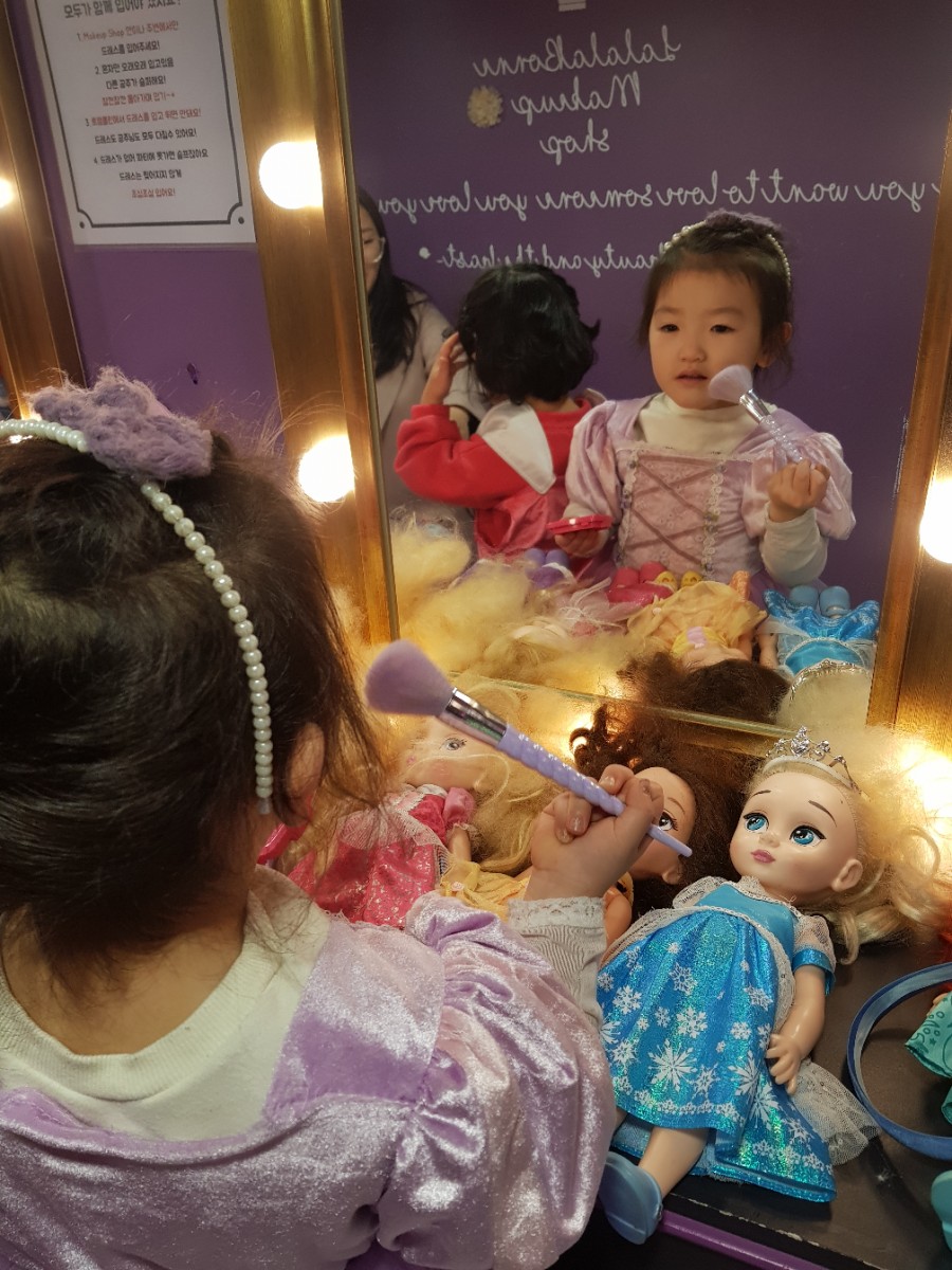 라라라본 이미지