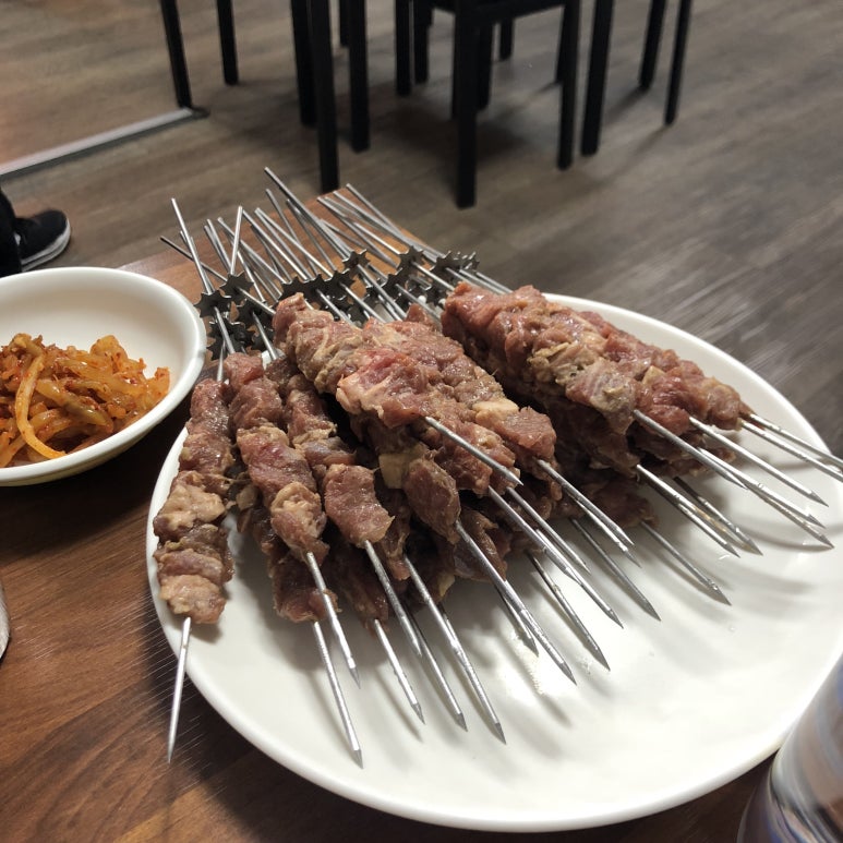 민흥양꼬치 이미지