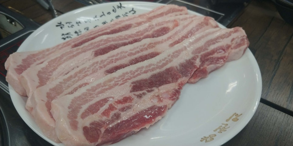 홍천족발 이미지