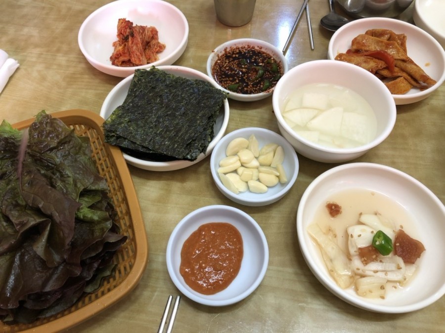 원조촌돼지 이미지