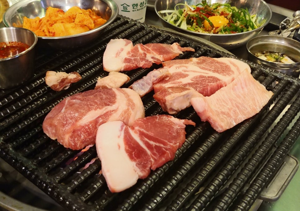 한성뒷고기 이미지